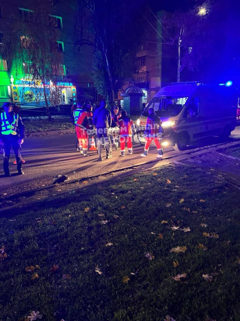 1 Збили пішохода у Рівному та втікали до сусідньої області: поліція затримала зловмисників