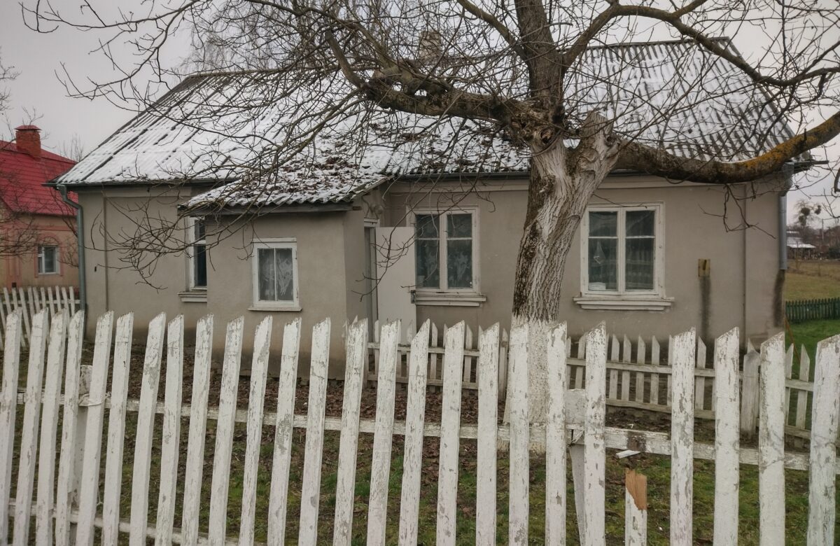 Нерухомість “за копійки” продається у серці курорту на Рівненщині: деталі аукціону