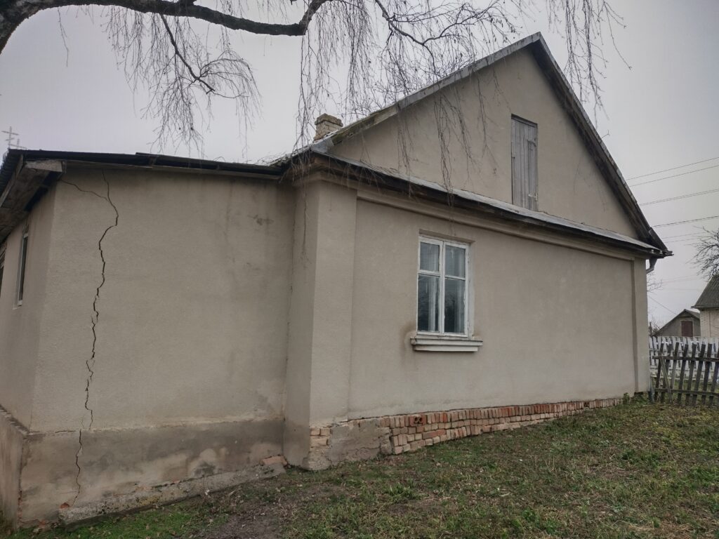 1 Нерухомість "за копійки" продається у серці курорту на Рівненщині: деталі аукціону