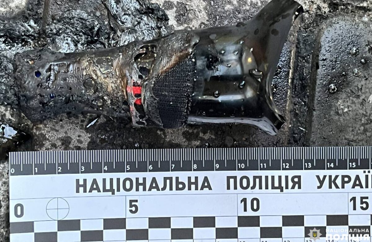 Кинули коктейль Молотова в магазин у Рівному та підпалили його: що загрожує лучанам