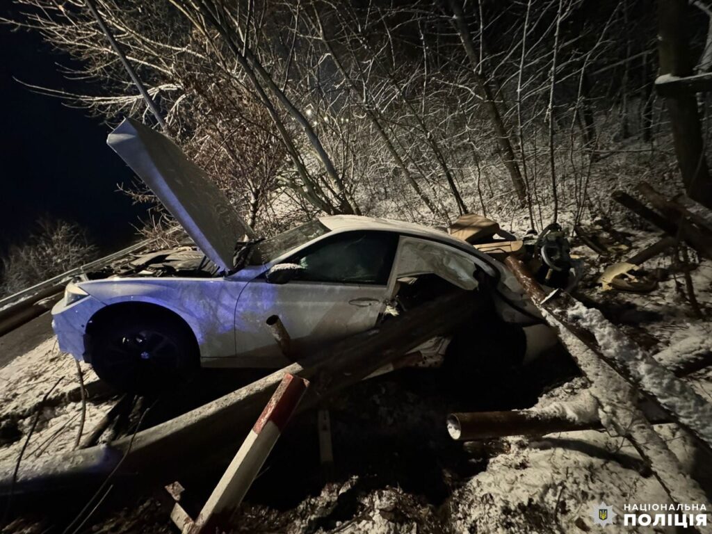 1 У Рівному чоловік п’яний сів за кермо: 9-річний син водія перебуває у реанімації