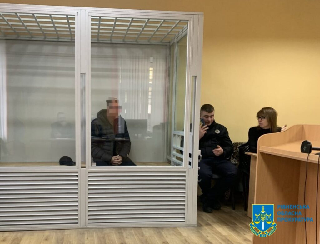 1 Пішохід, якого збили напередодні в Рівному помер у лікарні: він був військовим