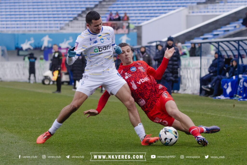 1 Відбувся матч Динамо-Верес: рівняни зазнали поразки (ФОТО)