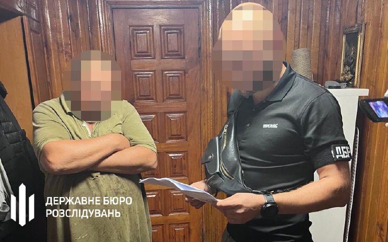 1 Поліцейський з Рівненщини за 8 тисяч доларів переправляв «ухилянтів» до білорусі