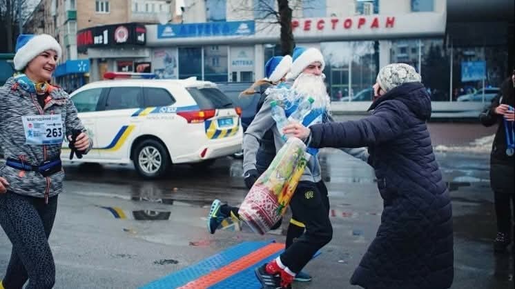 У Рівному відбудеться костюмований забіг св.Миколая 2024: деталі та реєстрація 0000