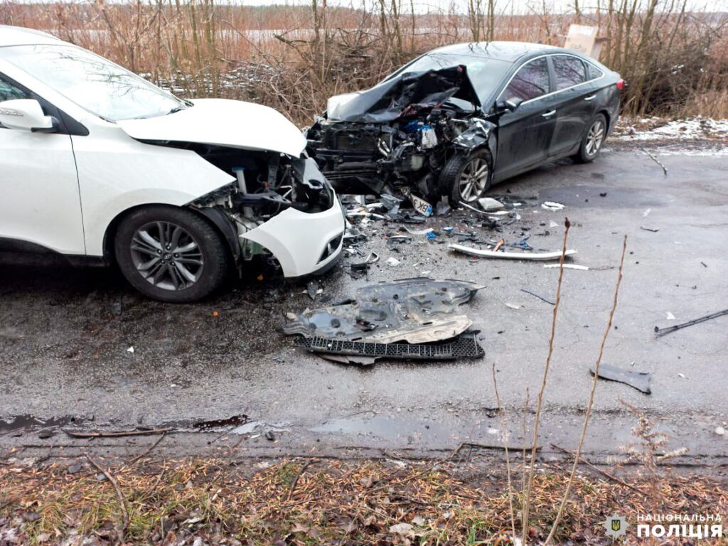 1 Поліцейські Рівненщини розслідують ДТП, внаслідок якого тяжко травмувалася двомісячна дитина