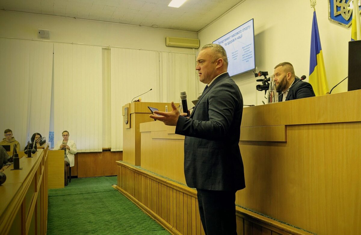 У Рівному заступник міністра молоді та спорту: чи добудують спортивний комплекс