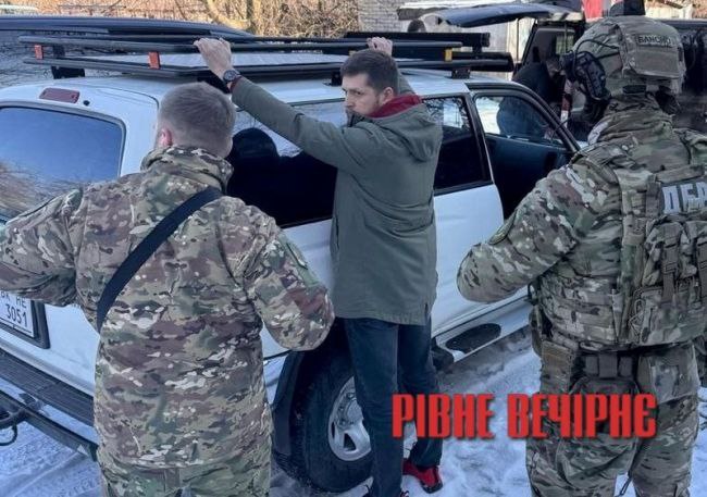 Керівника Костополя підозрюють у хабарництві