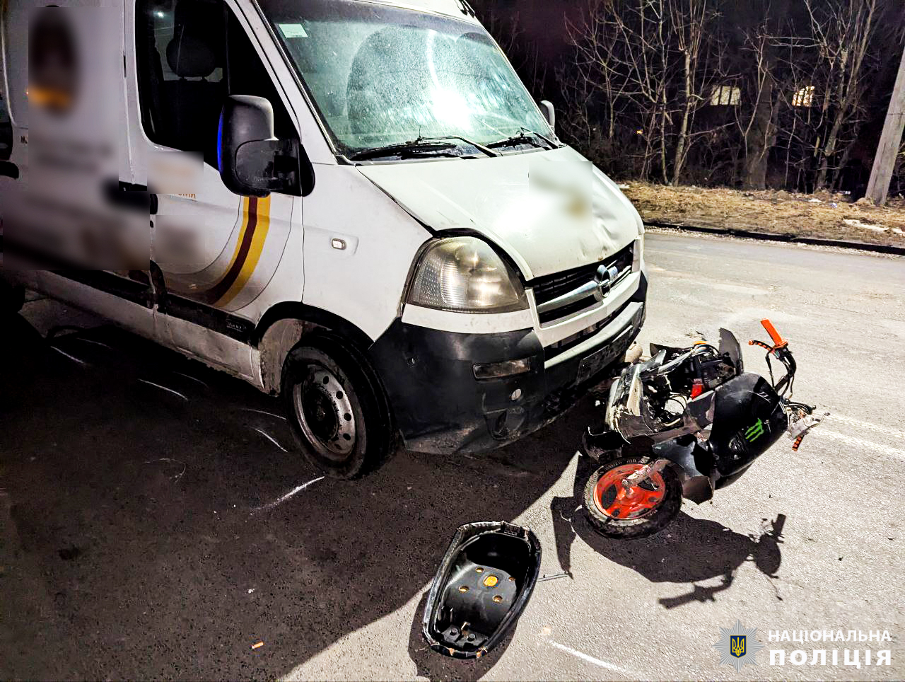У Рівному внаслідок ДТП тяжко травмувався малолітній скутерист 0000