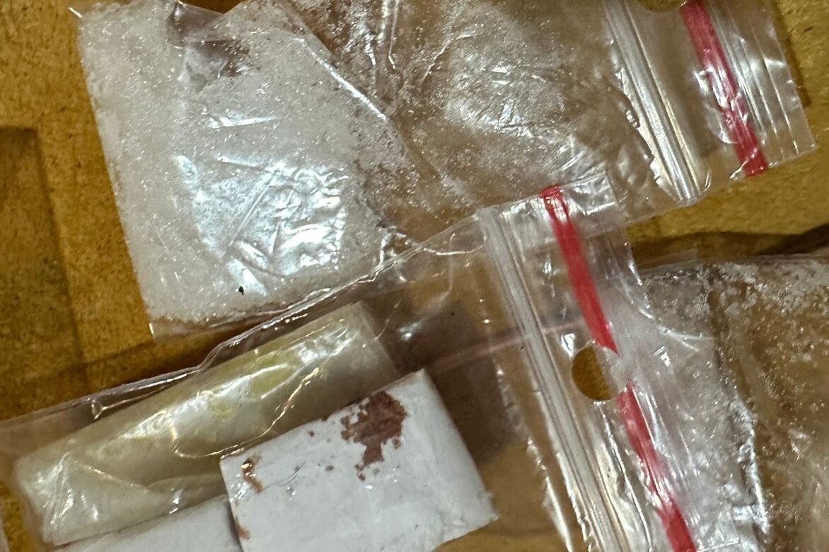 У Рівному зупинили нарколабораторію в квартирі