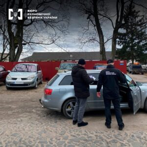 1 Жителі Рівненщини продавали авто для ЗСУ в соціальних мережах