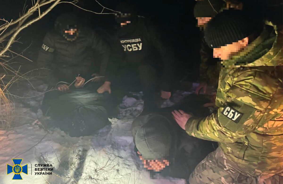 Троє молодиків з Рівненщини організували для ухилянтів схему переправлення через кордон