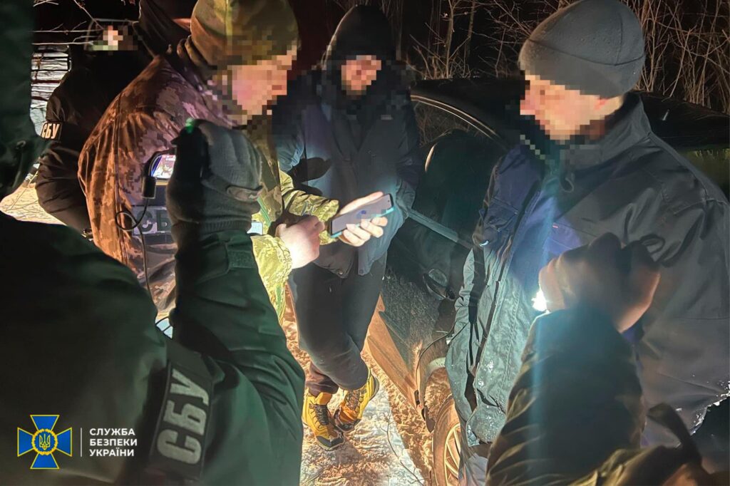 1 Троє молодиків з Рівненщини організували для ухилянтів схему переправлення через кордон