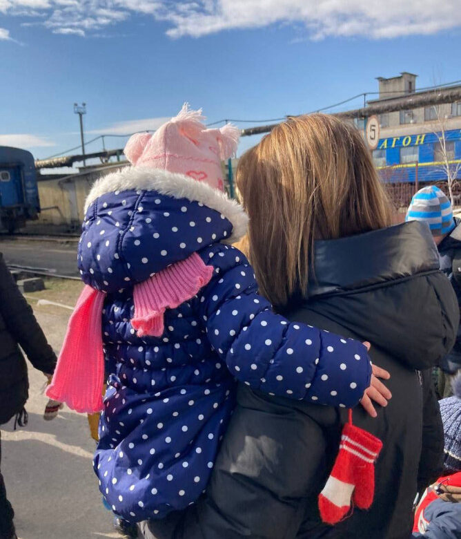 Рівненщина прийме дітей-сиріт з Запоріжжя: підтримка в умовах війни