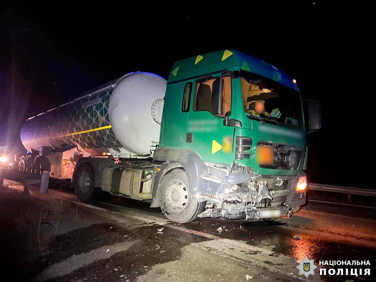 1 На Рівненщині загинув в ДТП водій легковика