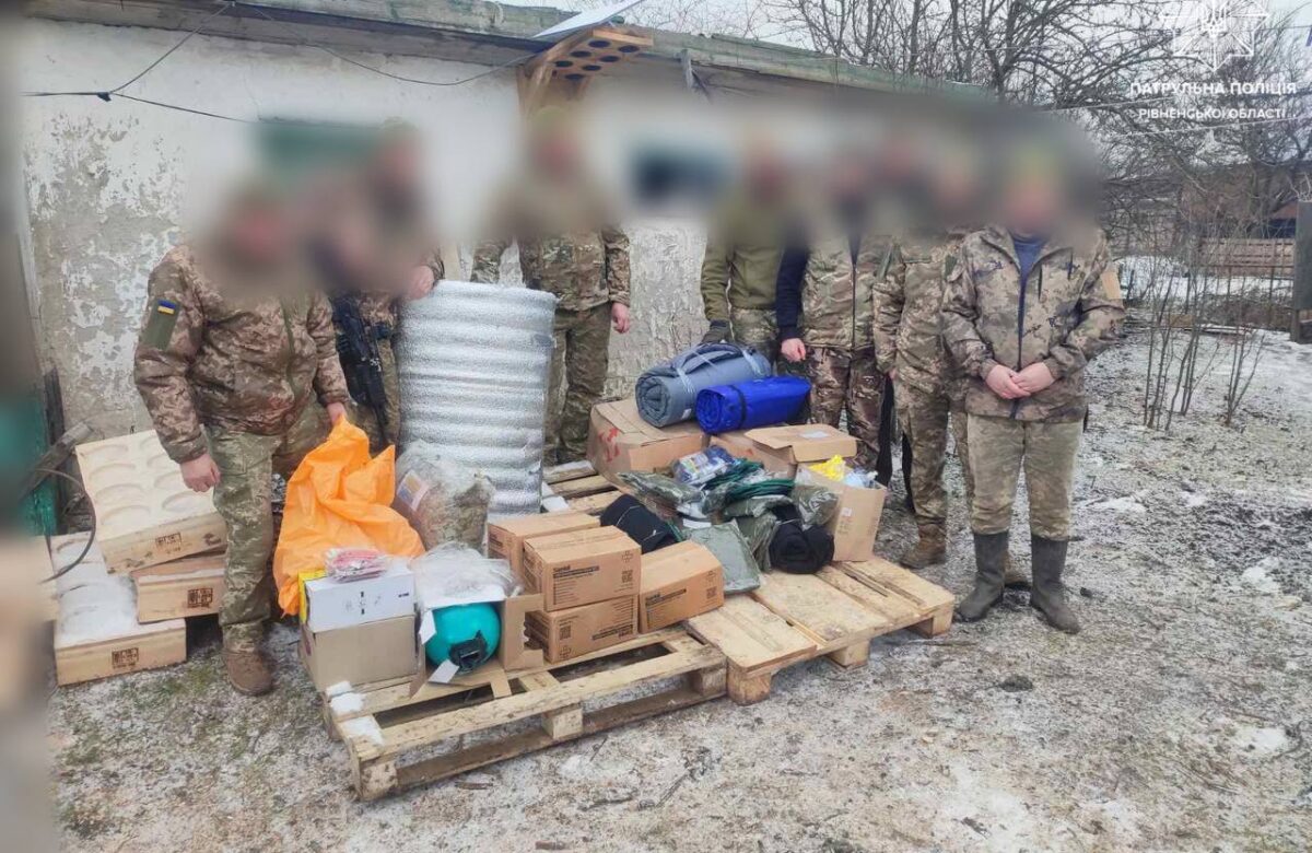 Учні рівненських шкіл здали заборонені електропристрої для військових