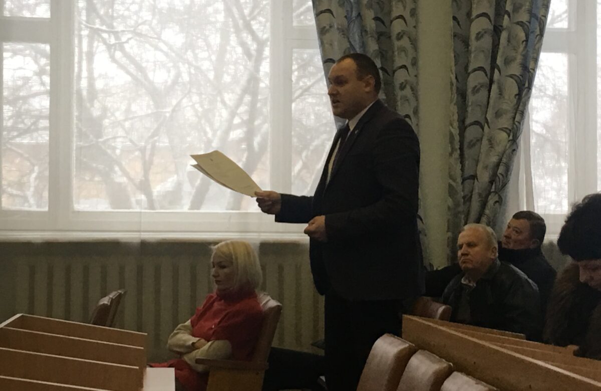 Мер Здолбунова надалі відсторонений від посади