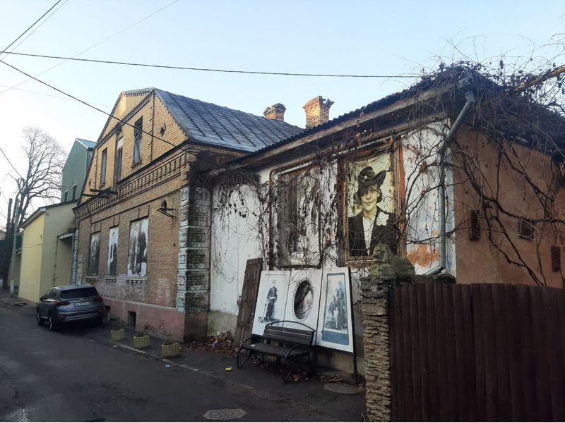 Приміщення на Поштовій, у центрі Рівного, обласна рада виставила на аукціон