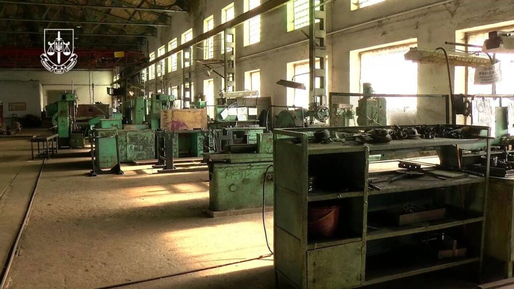 1 У власність держави повернули «Рівненський автомобільний ремонтний завод»