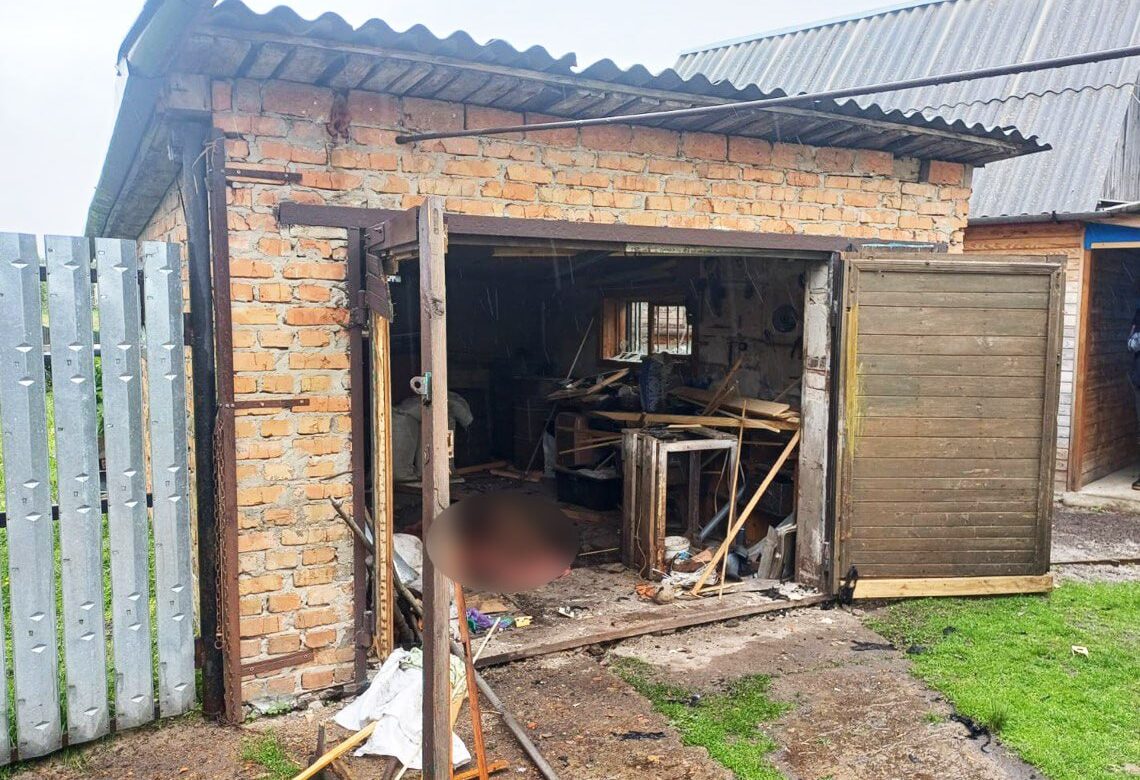 Трагедія на Рівненщині: чоловік загинув від вибуху в підсобці