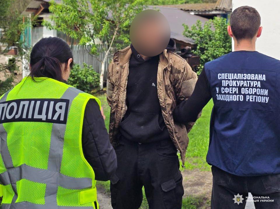 На Рівненщині затримали наркоторговця: продавав психотроп просто з рук у руки