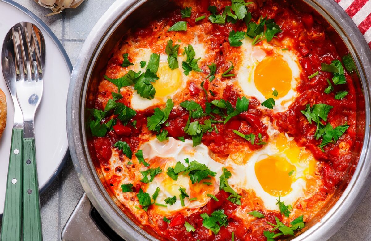 Ізраїльська шакшука: простий рецепт і максимум смаку