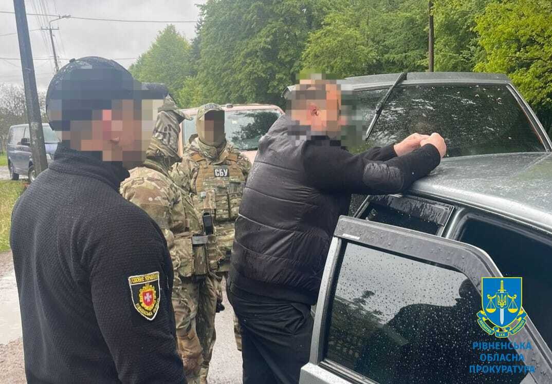 Майже півмільйона застави сплатили за голову Зорянської громади, підозрюваного у хабарництві 0000