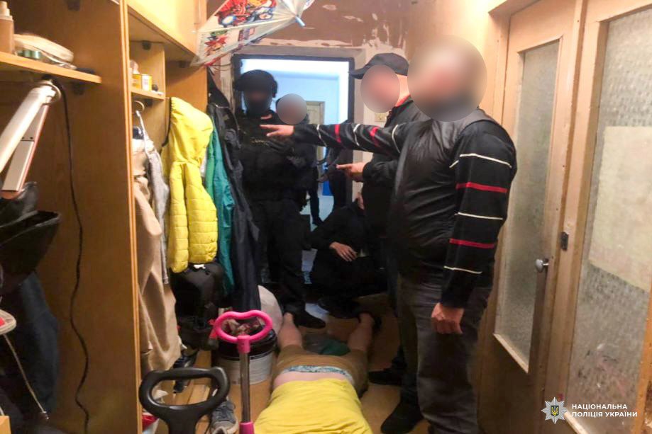 У Рівному суд покарав учасників наркоугруповання: метамфетамін варили прямо вдома