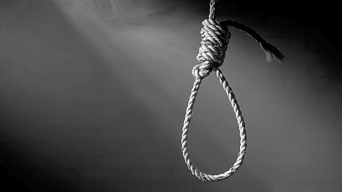 Врятувала життя: на Рівненщині поліцейська відмовила чоловіка від самогубства