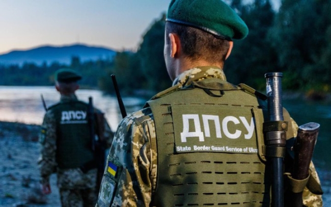 Прикордонник з Рівненщини отримав вирок за хабарі за «звільнення з фронту»
