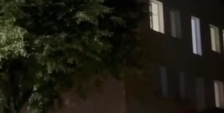 На Рівненщині молодь влаштувала вечірку з російською музикою – поліція відреагувала