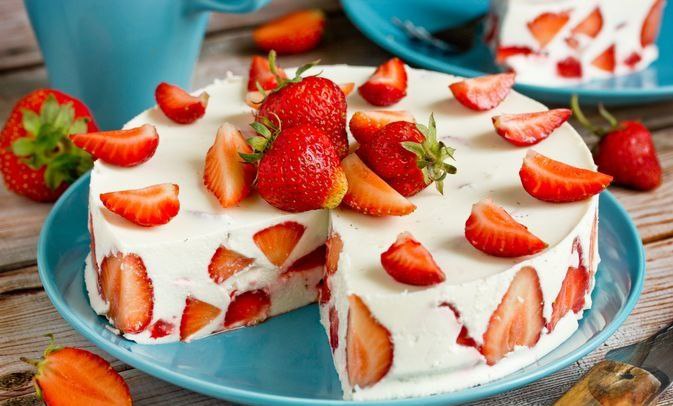 1 Кулінарні бестселери з полуниці: ТОП-3 найсмачніших десертів