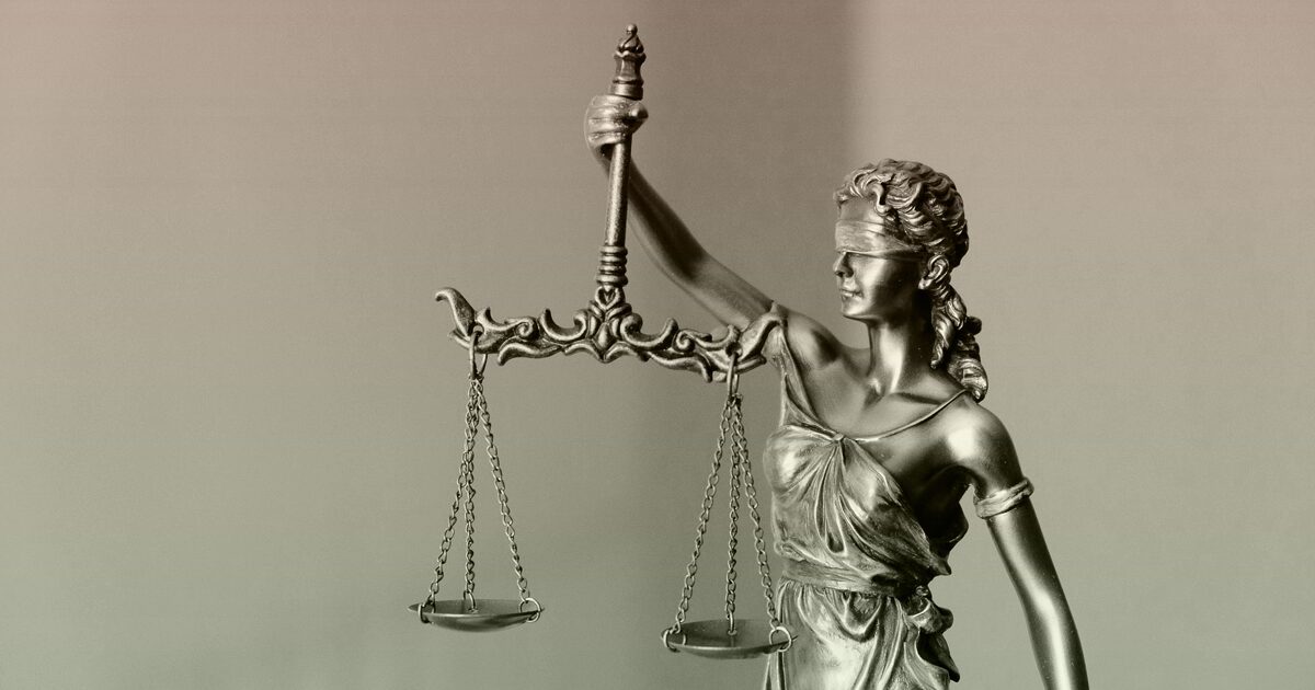 У Рівному засудили двох жителів Луганщини за держзраду та співпрацю з окупантами