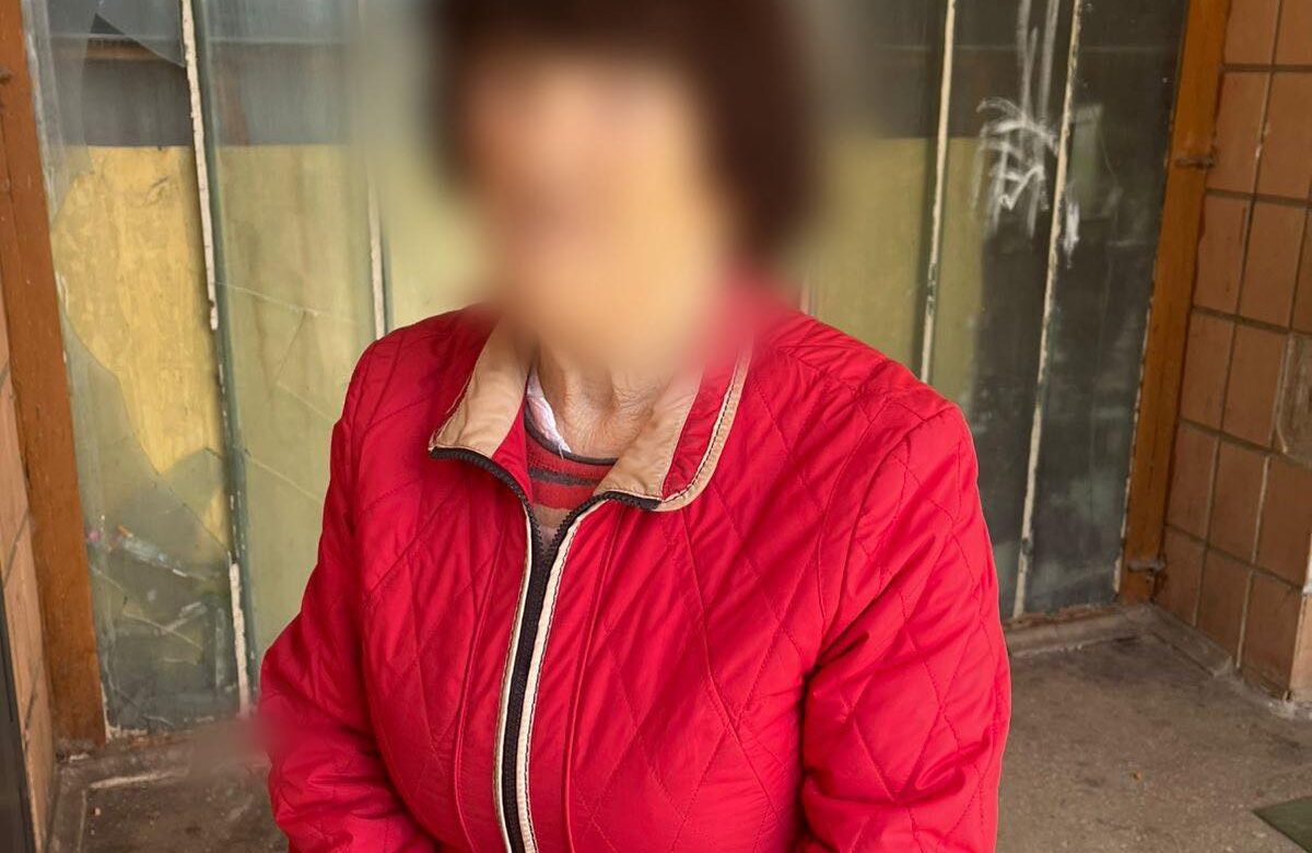Перебувала в розшуку як безвісти зникла: у Рівному патрульні знайшли пенсіонерку