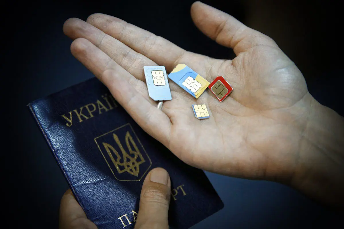 Українцям заборонять купувати SIM-карти без паспорта ? Що відомо 0000