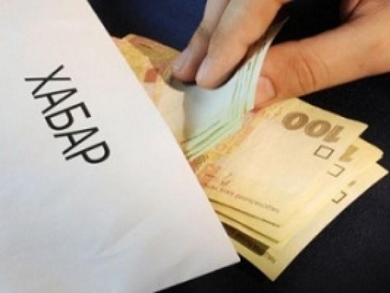 Сума вражає: сільського голову на Рівненщині підозрюють у повторному хабарництві