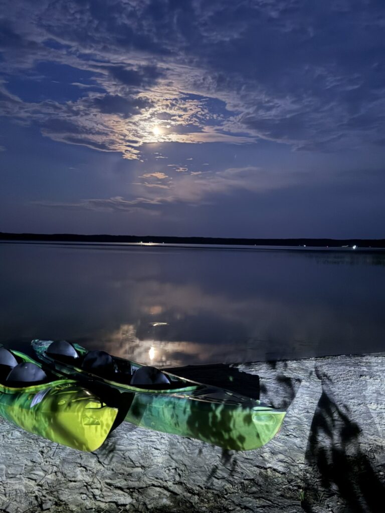 1 Куди поїхати відпочити на Рівненщині і поряд з нею літом (ЦІНИ 2025)