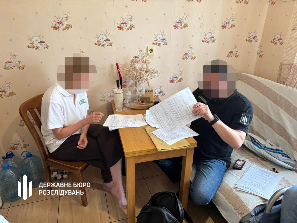1 Розкрадання деревини на мільйони: посадовці з Рівненщини потрапили у гучну справу ДБР