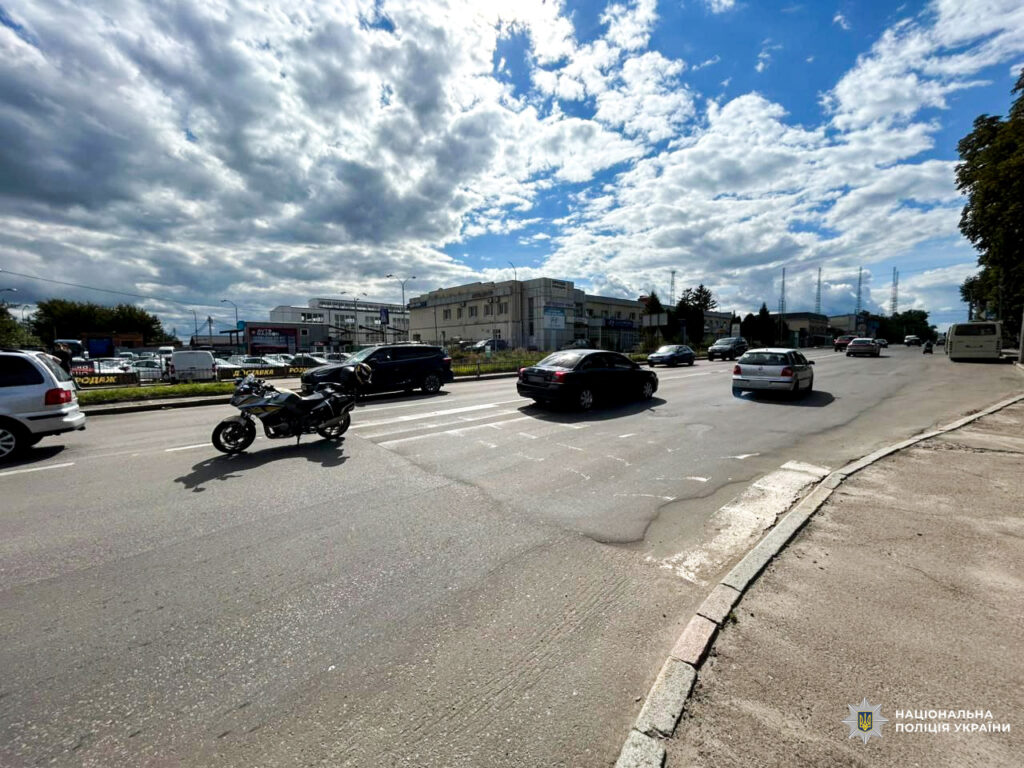 1 У Рівному на пішохідному переході збили жінку (+ФОТО)