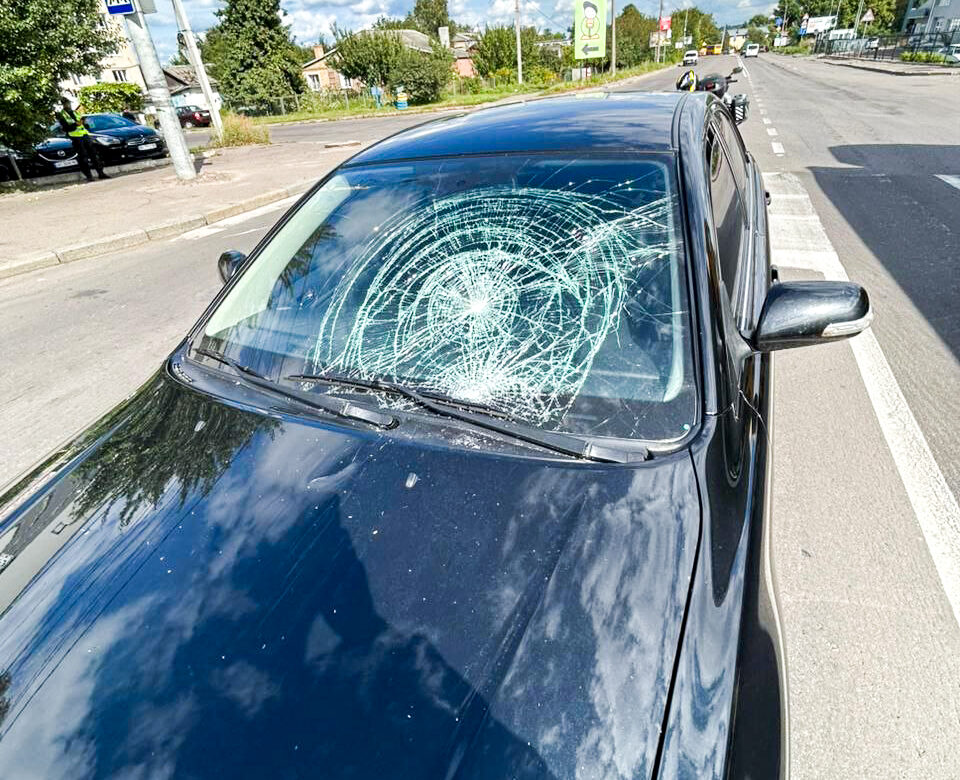 У Рівному на пішохідному переході збили жінку (+ФОТО)