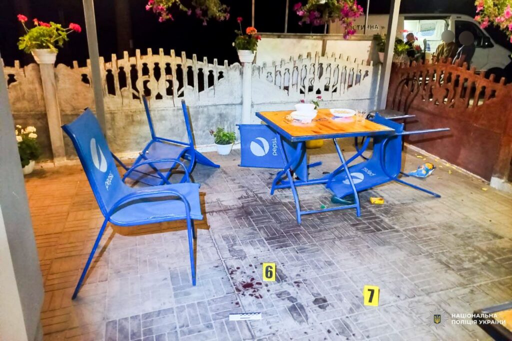 1 На Рівненщині чоловік зарізав знайомого під час бійки в кафе