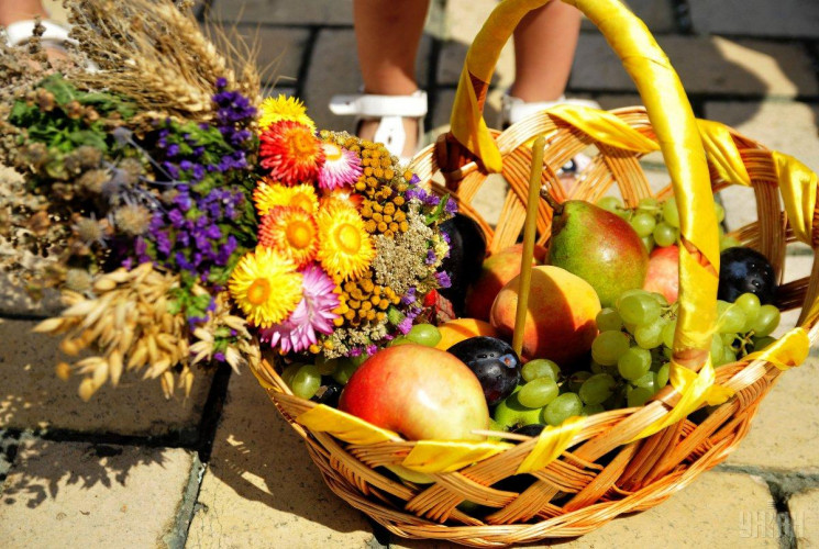 6 серпня – Яблуневий спас: що насправді святкує церква, пояснює рівненський священник 0000