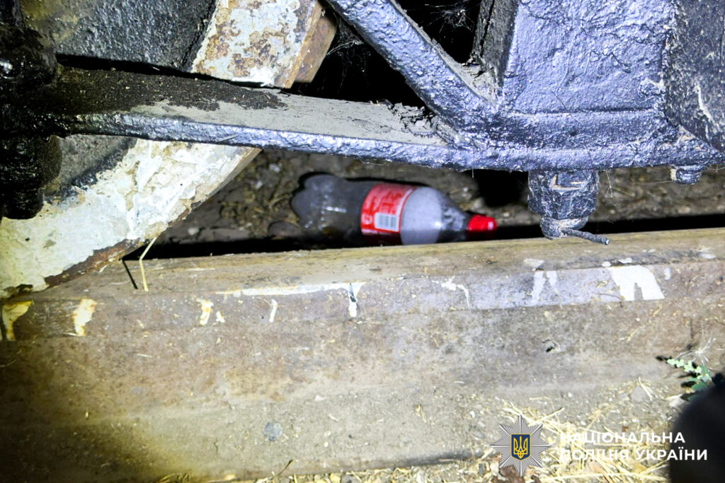 1 Побили охоронця та підпалили кіоски: нові деталі нічної пожежі на Дикому у Рівному (ФОТО)