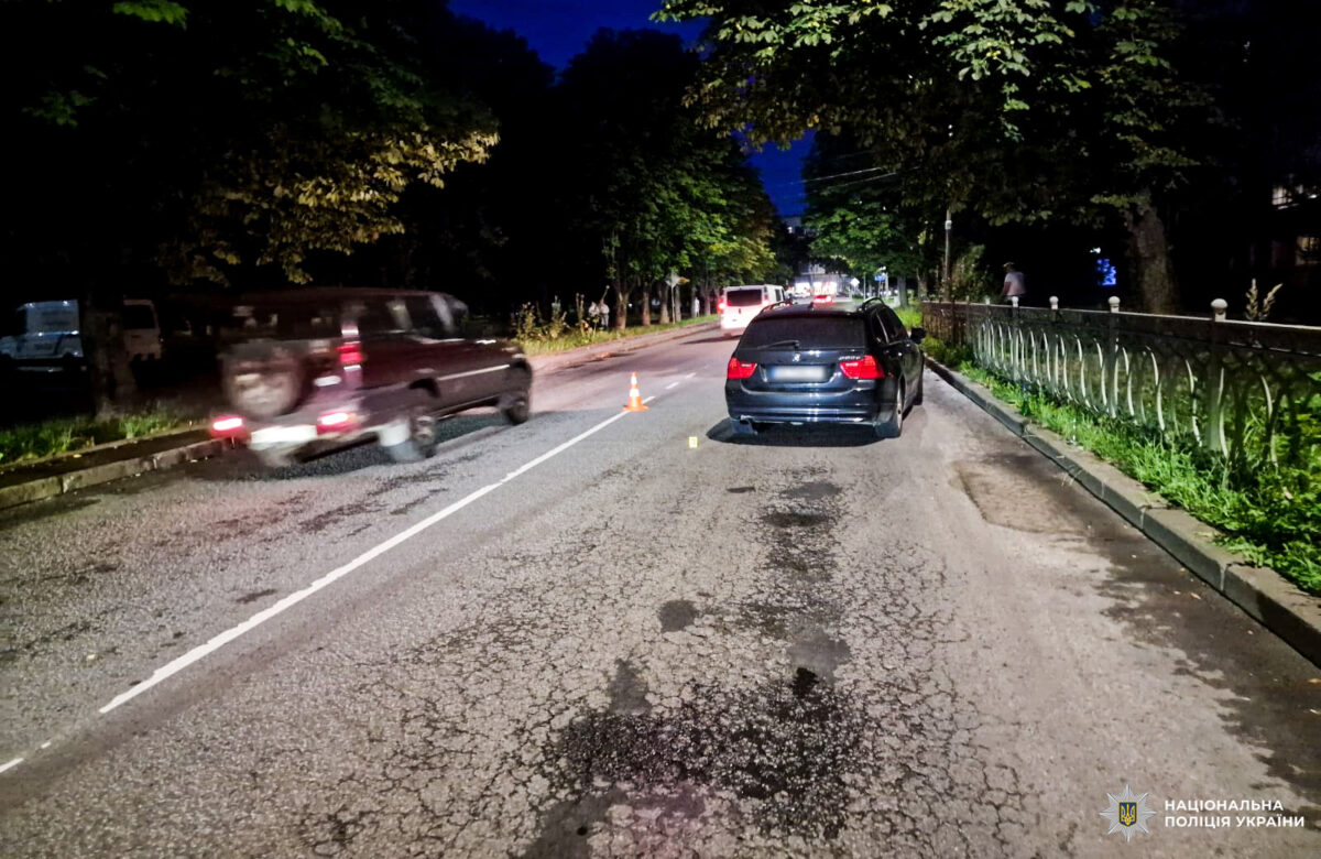 У Рівному судитимуть 20-річного водія BMW, який на смерть збив вчительку з собакою