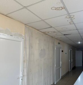 1 «Пліснява, обдерті стіни і спільний туалет»: у Рівному за 35 мільйонів оновлять хіміотерапевтичне відділення (+ФОТО)