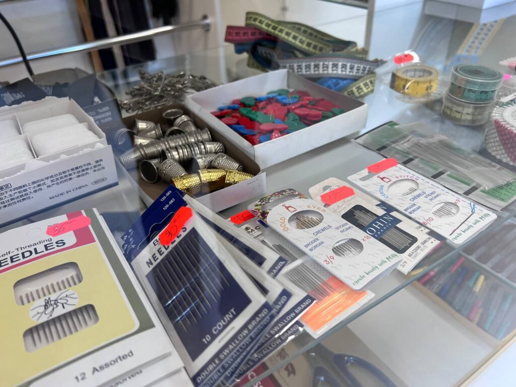 1 Новий погляд на ремонт одягу: у Рівному на Щасливому відкрилось стильне ательє "ReStyle"