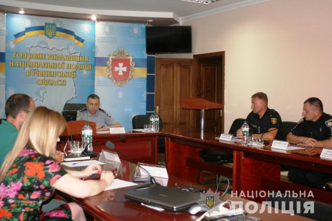 Свого у поліцейську комісію: Депутати Рівнеоблради голосуватимуть за кандидатуру колеги