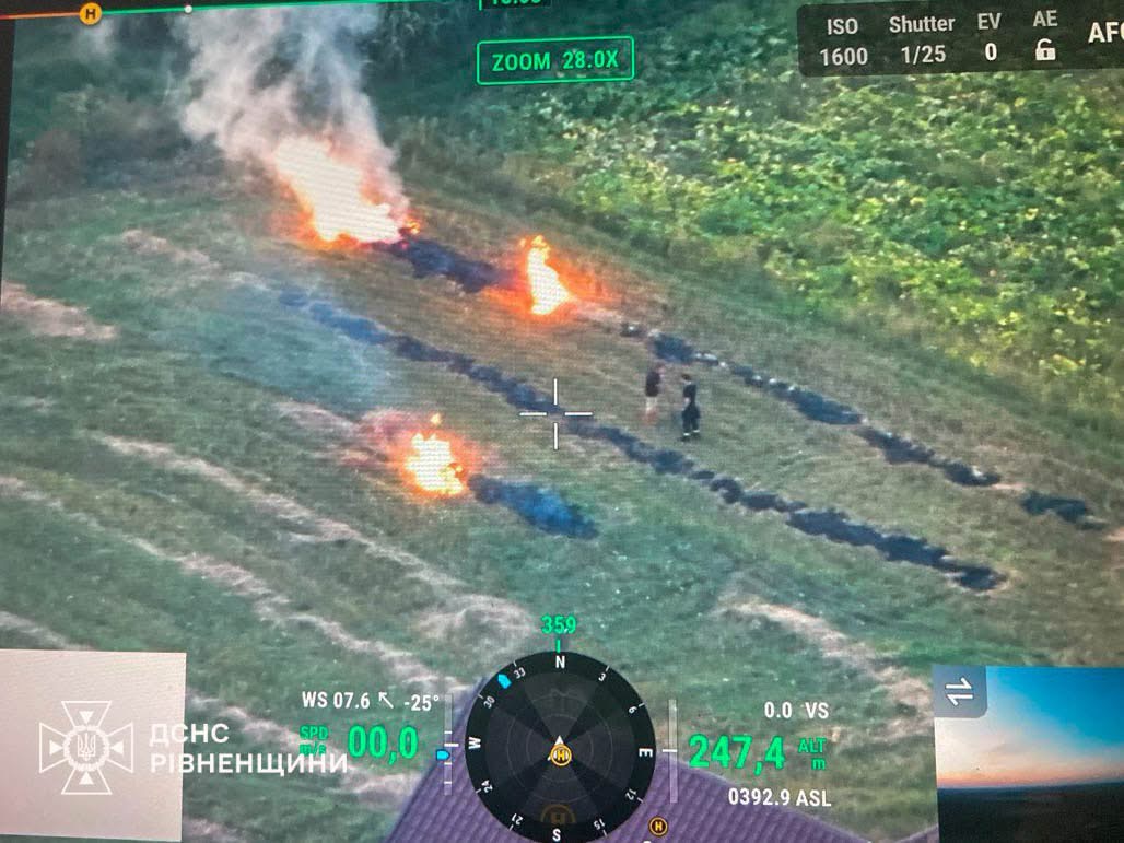 Рятувальники Рівненщини підняли дрон аби знайти зловмисників
