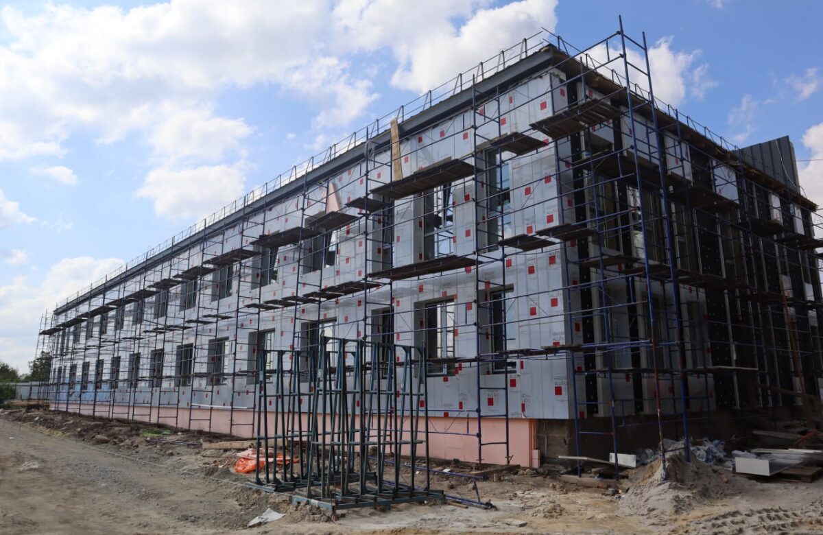 На Рівненщині зводять сучасний Центр реабілітації для ветеранів: що вже зроблено та що планують