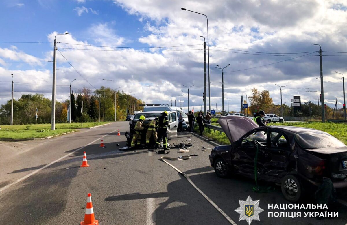 Подробиці смертельної ДТП на Рівненщині: загинула жінка, водій у реанімації